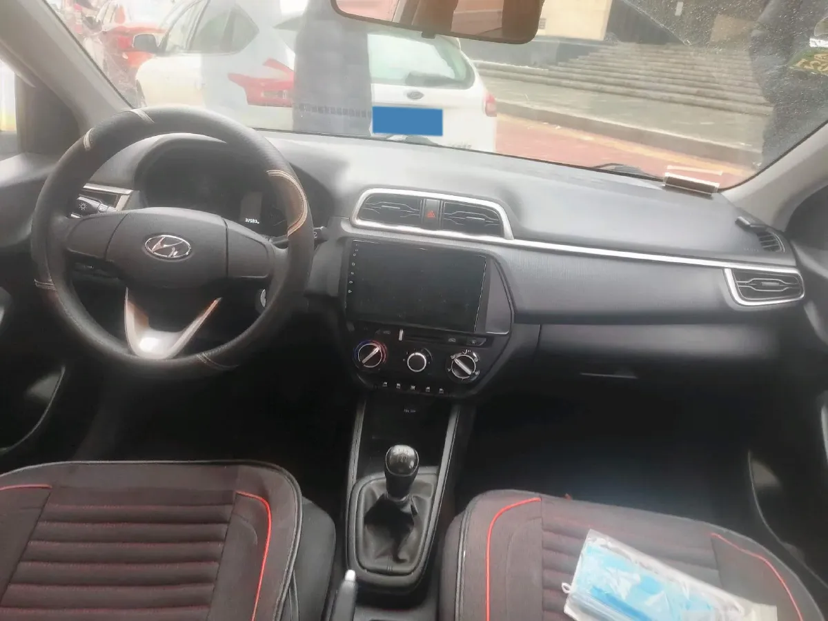 2017 Hyundai Reina 1.4L 95HP L4 5MT,autocango,china used car exporter,china ev exporter,chinese used car exporter,chinese used ev exporter