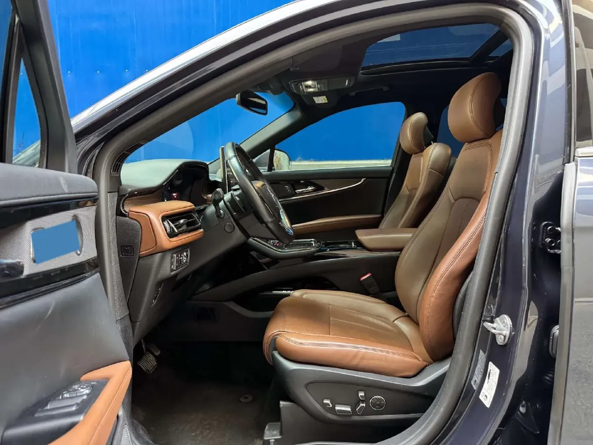 2021 Lincoln Nautilus 2.0T 245HP L4 8AT,autocango,china used car exporter,china ev exporter,chinese used car exporter,chinese used ev exporter