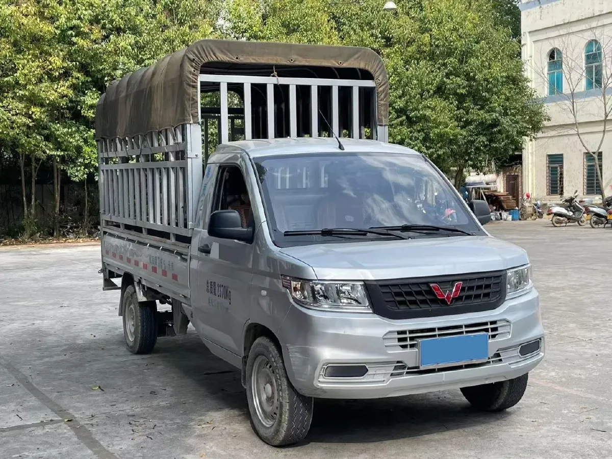 2019 WuLing RongGuang New Truck 1.8L 133HP L4 5MT,autocango,china used car exporter,china ev exporter,chinese used car exporter,chinese used ev exporter