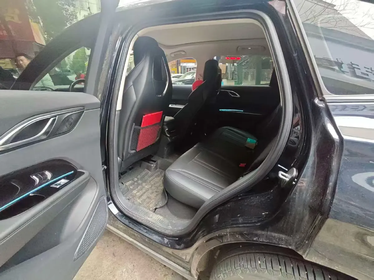 2024 HongQi HS3 1.5T 169HP L4 1DHT PHEV 18.4KWH,autocango,china used car exporter,china ev exporter,chinese used car exporter,chinese used ev exporter