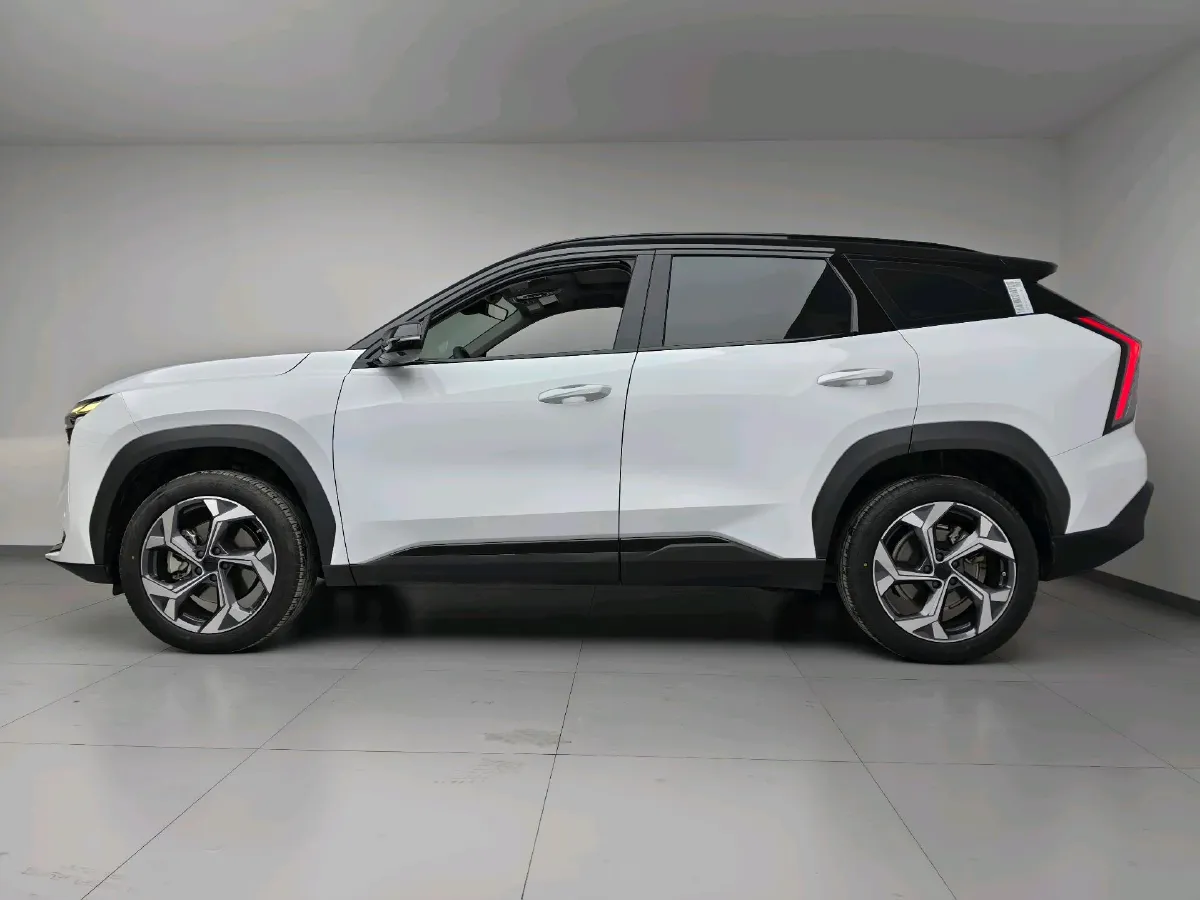 2024 Geely StarRay 1.5T 181HP L4 7DCT,autocango,china used car exporter,china ev exporter,chinese used car exporter,chinese used ev exporter