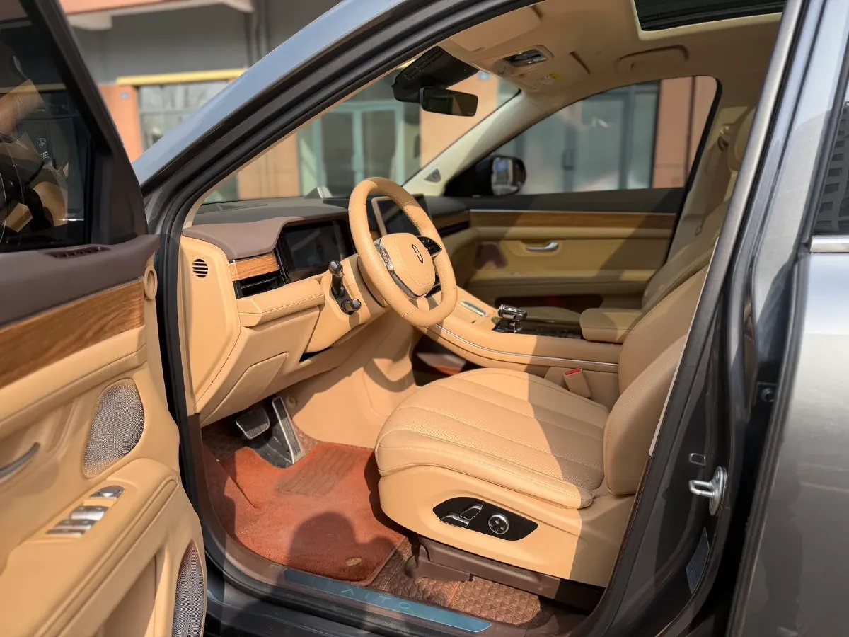 2024 AITO AITO M7 1.5T 152HP L4 REEV 40KWH,autocango,china used car exporter,china ev exporter,chinese used car exporter,chinese used ev exporter