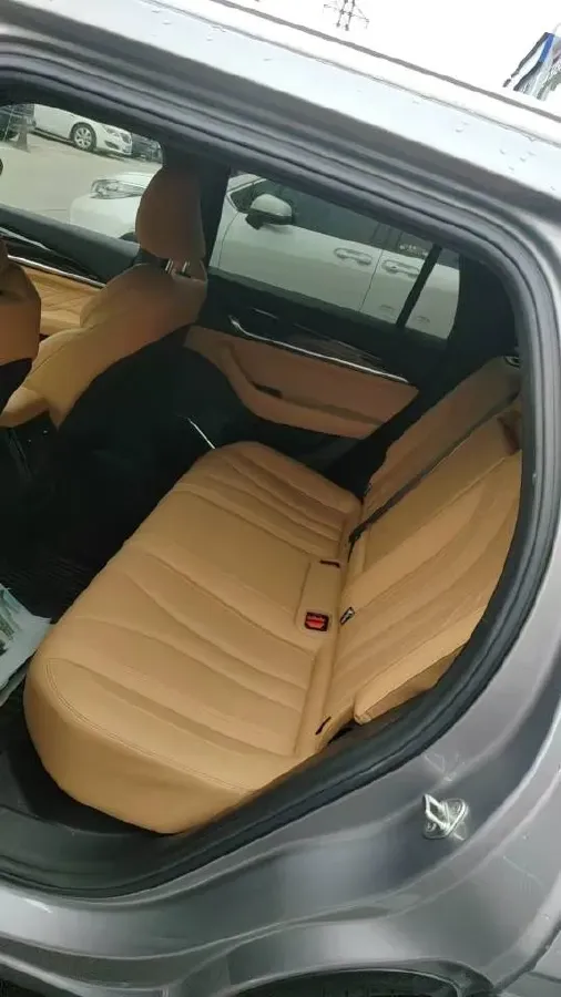 2024 Geely Monjaro 1.5T 163HP L4 3DHT Hybrid,autocango,china used car exporter,china ev exporter,chinese used car exporter,chinese used ev exporter