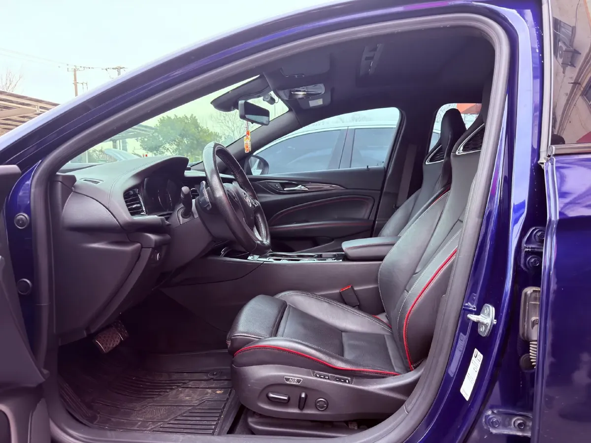 2021 Buick Regal 2.0T 237HP L4 9AT,autocango,china used car exporter,china ev exporter,chinese used car exporter,chinese used ev exporter