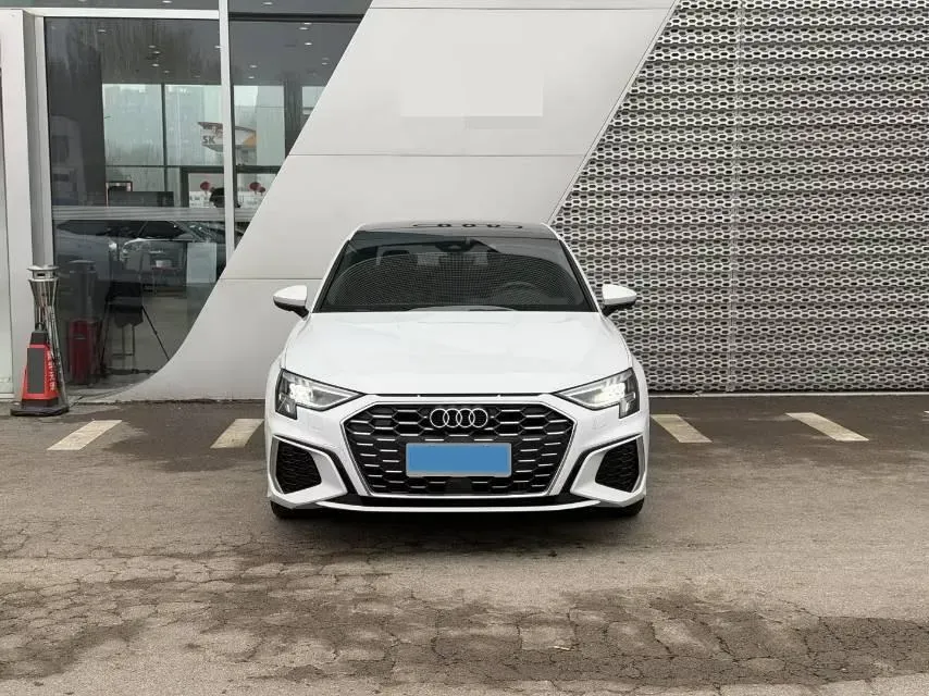2022 Audi A3 1.4T 150HP L4 7DCT,autocango,china used car exporter,china ev exporter,chinese used car exporter,chinese used ev exporter