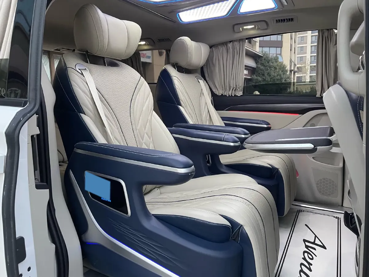 2022 Buick GL8 2.0T 237HP L4 9AT,autocango,china used car exporter,china ev exporter,chinese used car exporter,chinese used ev exporter