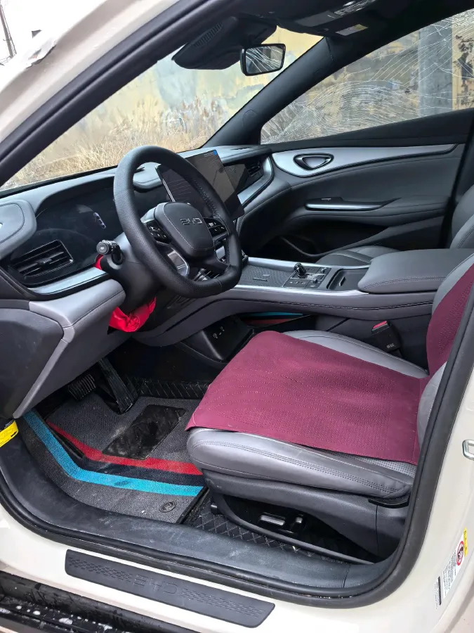 2025 BYD Seal07 DM-i 1.5L 101HP L4 E-CVT PHEV 17.6KWH,autocango,china used car exporter,china ev exporter,chinese used car exporter,chinese used ev exporter