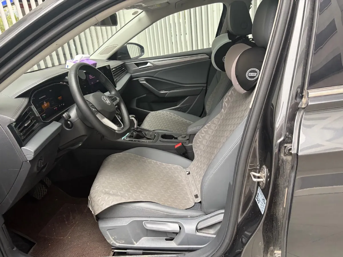 2022 Volkswagen Sagitar 1.2T 116HP L4 7DCT,autocango,china used car exporter,china ev exporter,chinese used car exporter,chinese used ev exporter