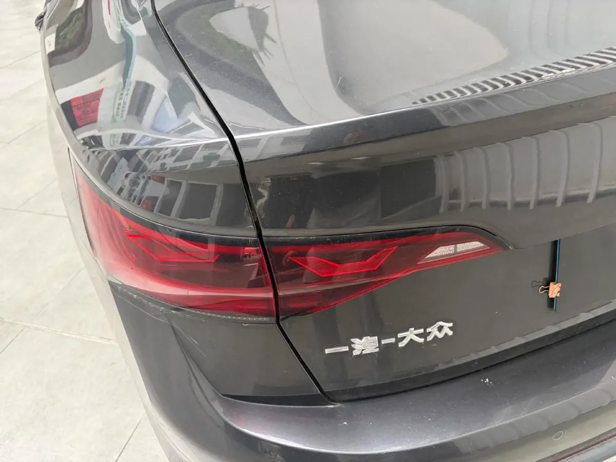 2022 Volkswagen Sagitar 1.2T 116HP L4 7DCT,autocango,china used car exporter,china ev exporter,chinese used car exporter,chinese used ev exporter