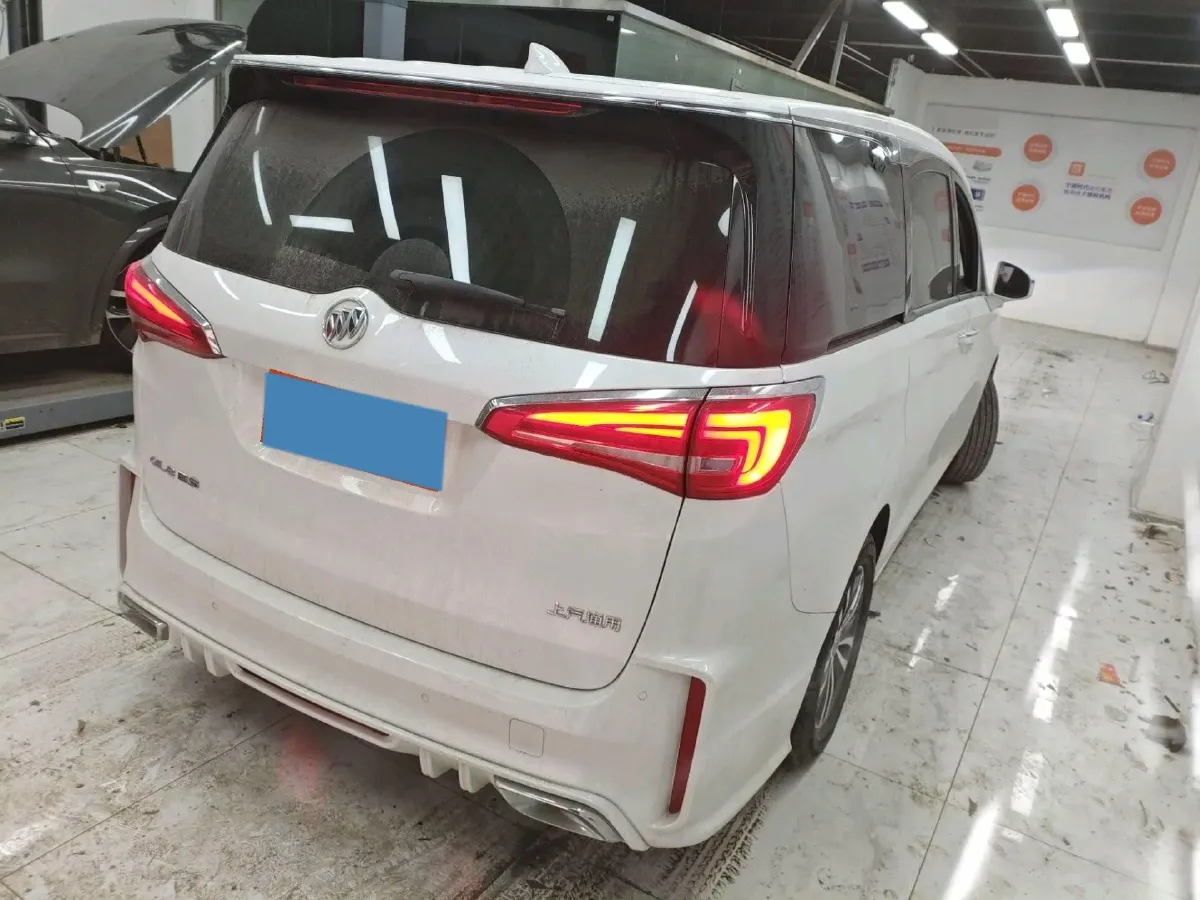 2020 Buick GL8 2.0T 237HP L4 9AT,autocango,china used car exporter,china ev exporter,chinese used car exporter,chinese used ev exporter