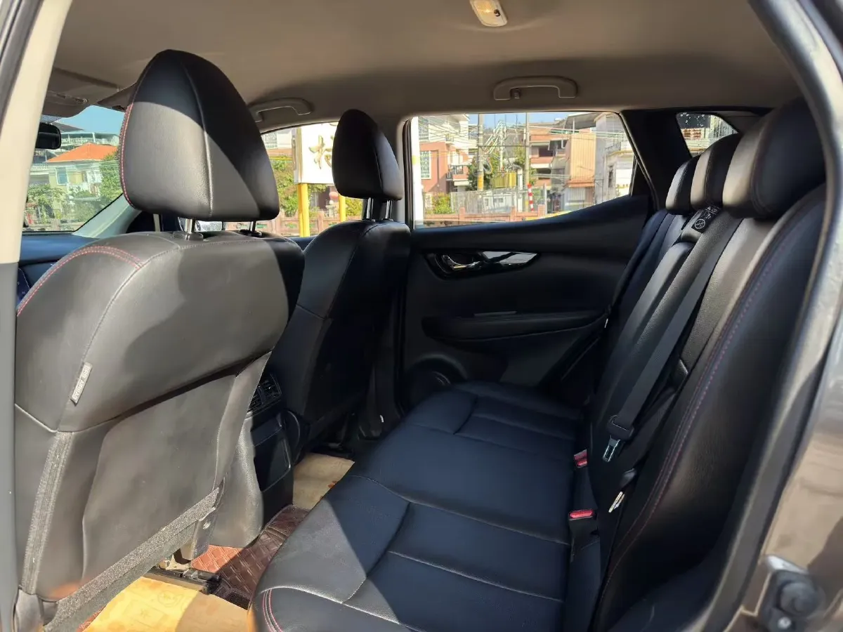 2021 Nissan Qashqai 2.0L 151HP L4 CVT,autocango,china used car exporter,china ev exporter,chinese used car exporter,chinese used ev exporter