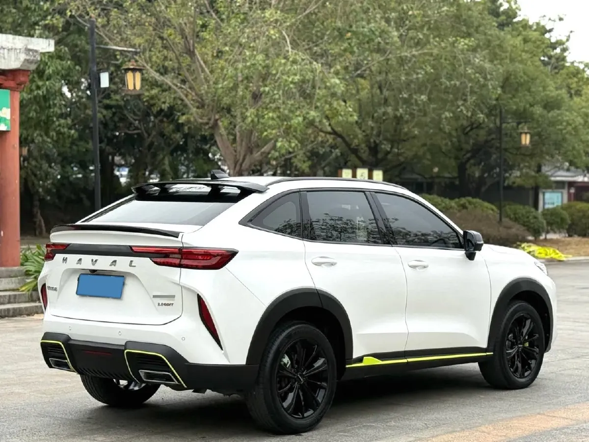 2022 Haval H6S 2.0T 211HP L4 7DCT,autocango,china used car exporter,china ev exporter,chinese used car exporter,chinese used ev exporter