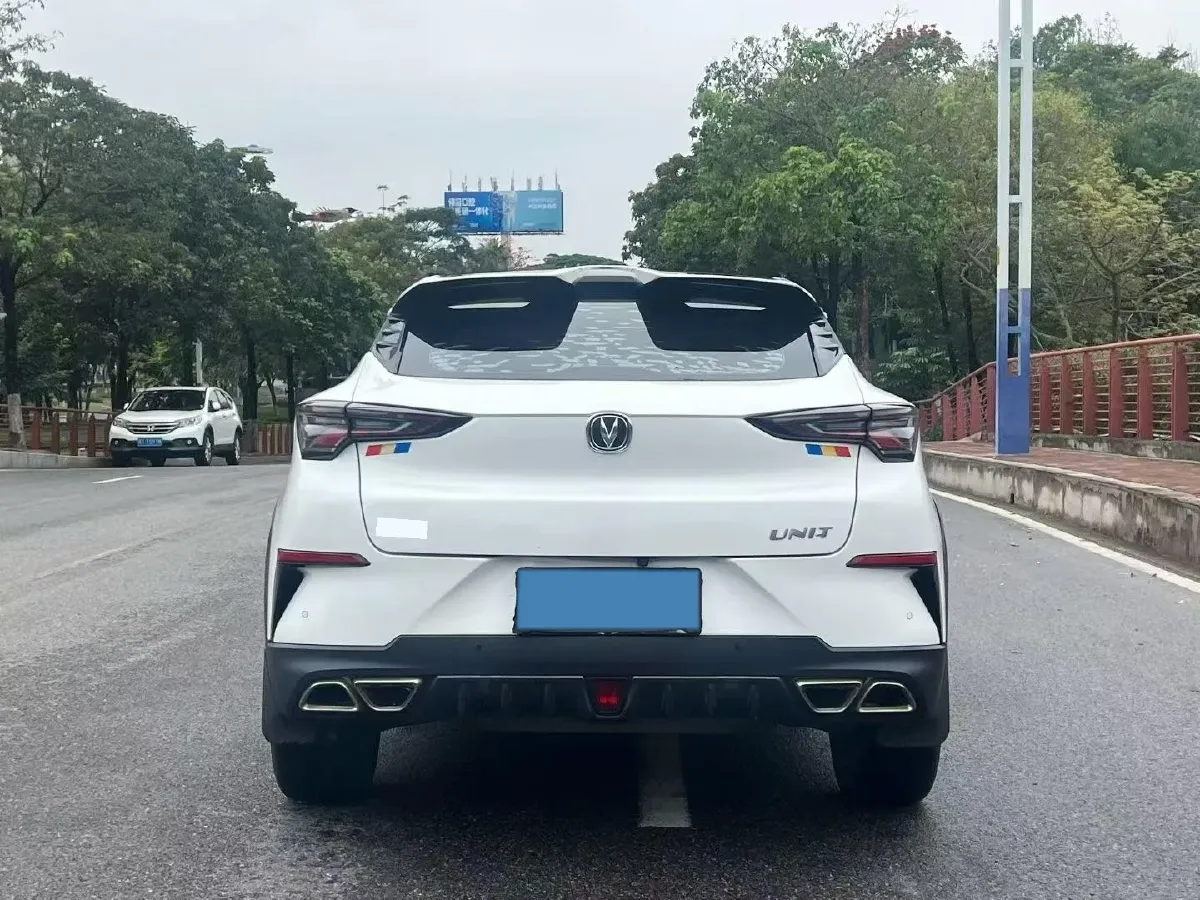 2020 ChangAn UNI-T 1.5T 180HP L4 7DCT,autocango,china used car exporter,china ev exporter,chinese used car exporter,chinese used ev exporter