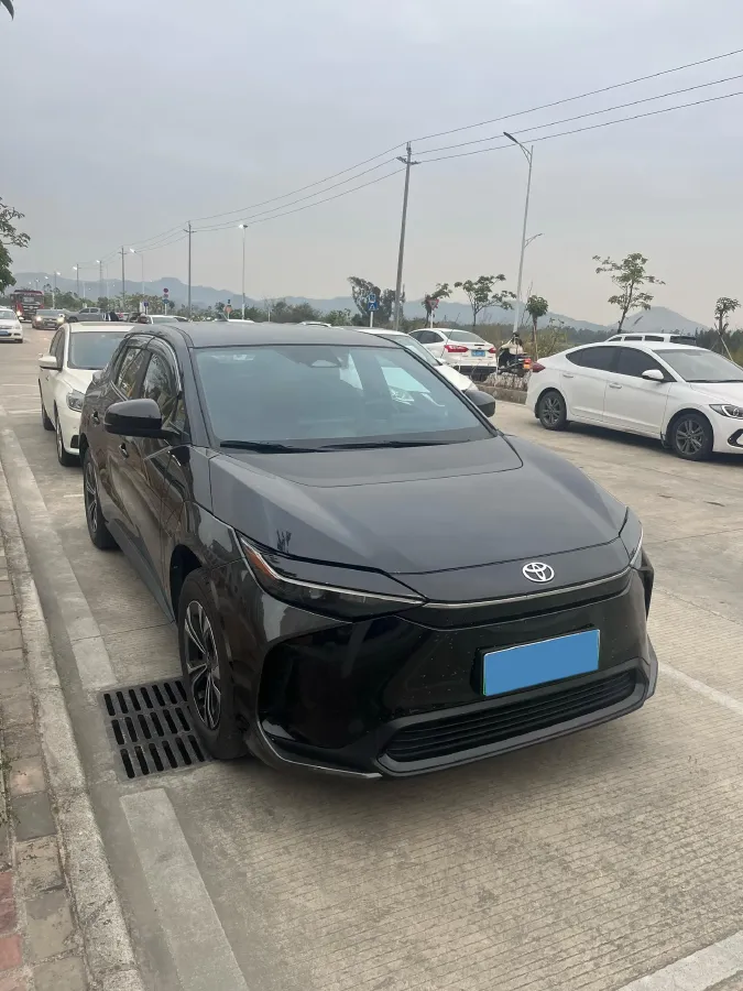 2024 Toyota BZ4X BEV 66.7KWH,autocango,china used car exporter,china ev exporter,chinese used car exporter,chinese used ev exporter
