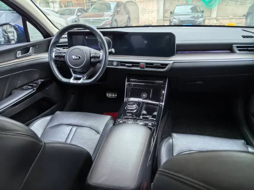 2020 Kia K5 2.0T 240HP L4 8AT,autocango,china used car exporter,china ev exporter,chinese used car exporter,chinese used ev exporter
