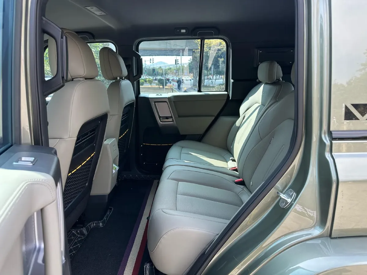 2025 Yufeng Auto Golden Warehouse BEV,autocango,china used car exporter,china ev exporter,chinese used car exporter,chinese used ev exporter