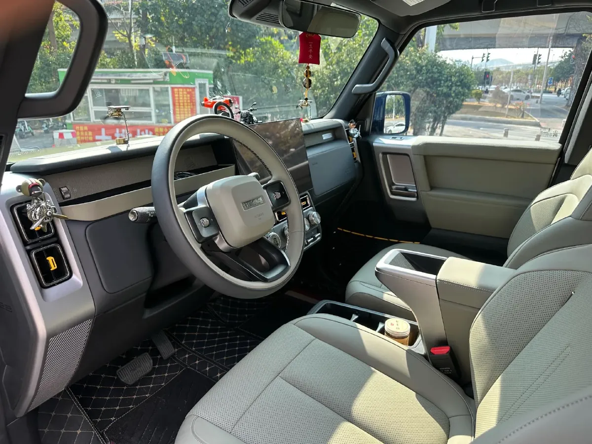 2025 Yufeng Auto Golden Warehouse BEV,autocango,china used car exporter,china ev exporter,chinese used car exporter,chinese used ev exporter