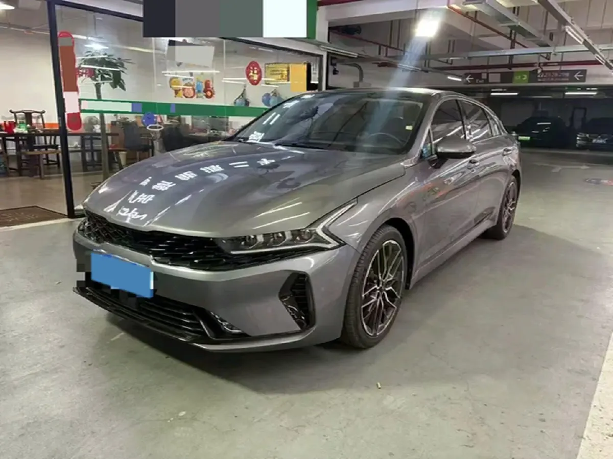 2021 Toyota Camry 2.0L 178HP L4 CVT,autocango,china used car exporter,china ev exporter,chinese used car exporter,chinese used ev exporter