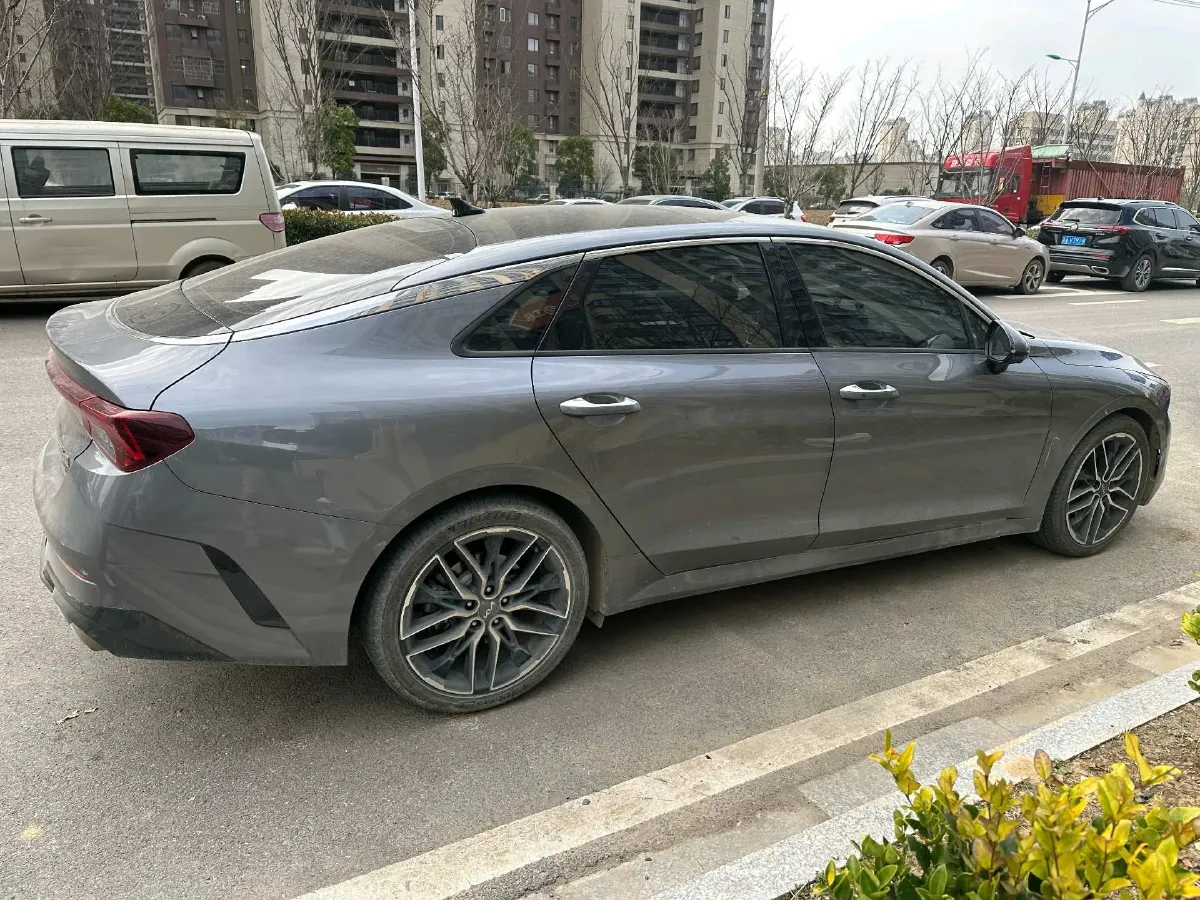 2021 Toyota Camry 2.0L 178HP L4 CVT,autocango,china used car exporter,china ev exporter,chinese used car exporter,chinese used ev exporter