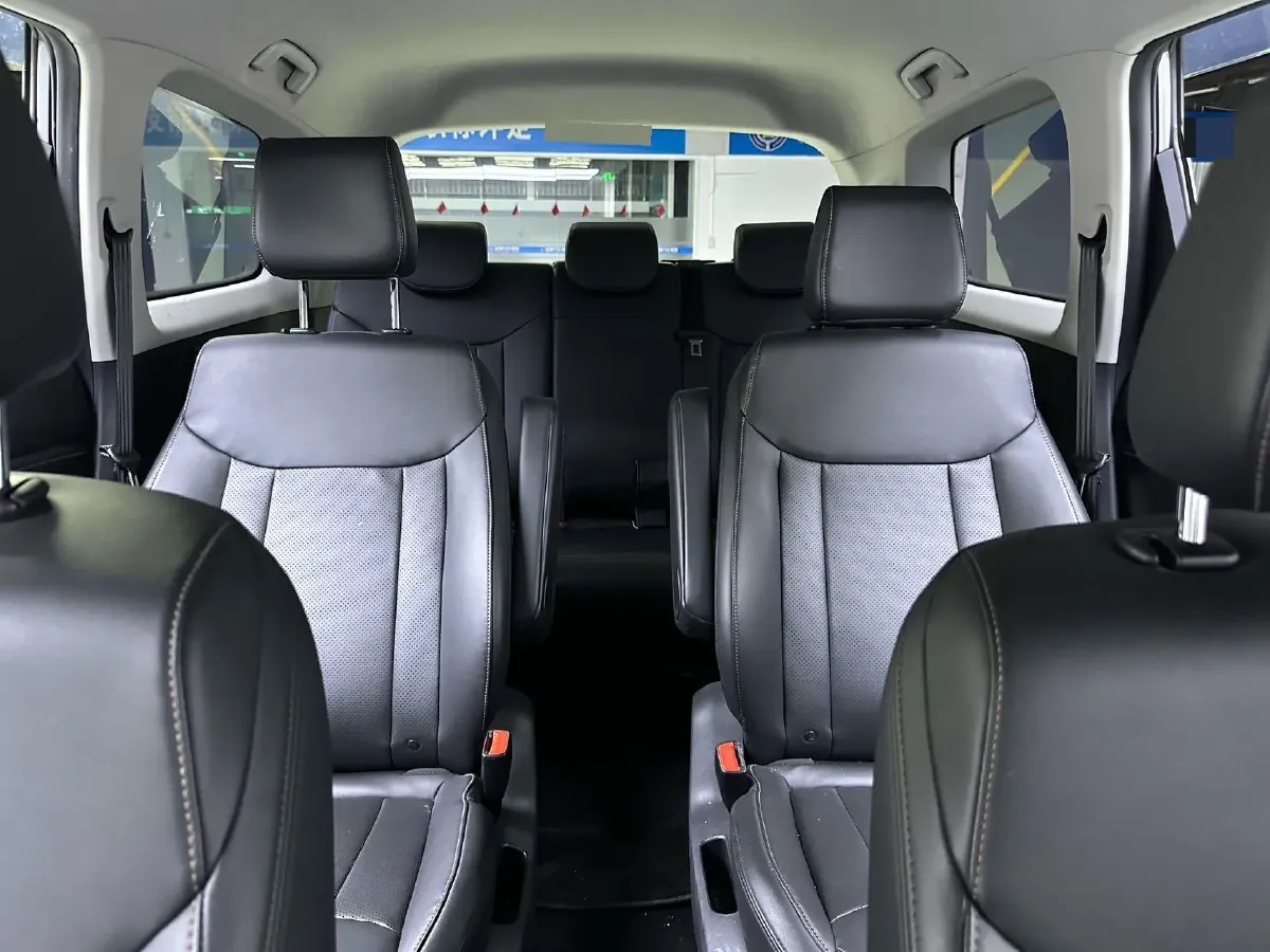 2022 WuLing KaiJie 1.5T 147HP L4 CVT,autocango,china used car exporter,china ev exporter,chinese used car exporter,chinese used ev exporter