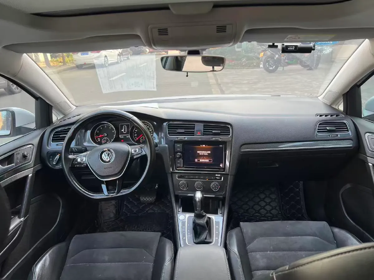 2019 Volkswagen Golf 1.4T 150HP L4 7DCT,autocango,china used car exporter,china ev exporter,chinese used car exporter,chinese used ev exporter