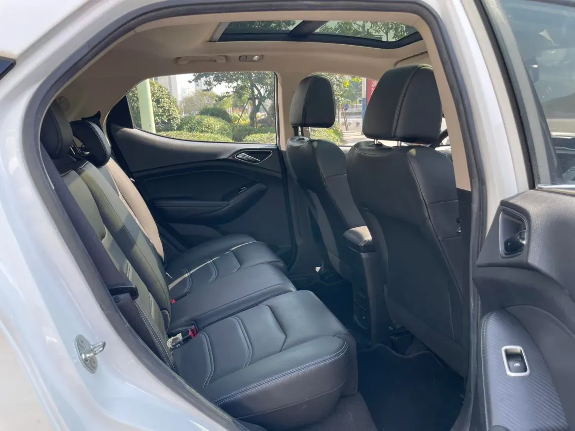 2018 BYD Yuan BEV 42KWH,autocango,china used car exporter,china ev exporter,chinese used car exporter,chinese used ev exporter