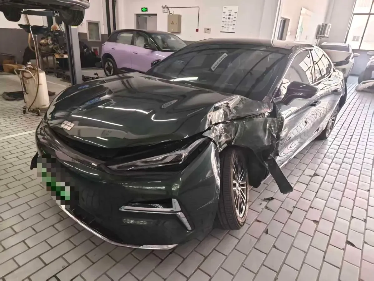 2025 Geely Galaxy Starshine 8 1.5L 112HP L4 1DHT PHEV,autocango,china used car exporter,china ev exporter,chinese used car exporter,chinese used ev exporter