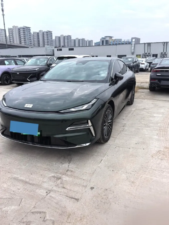 2025 Geely Galaxy Starshine 8 1.5L 112HP L4 1DHT PHEV,autocango,china used car exporter,china ev exporter,chinese used car exporter,chinese used ev exporter