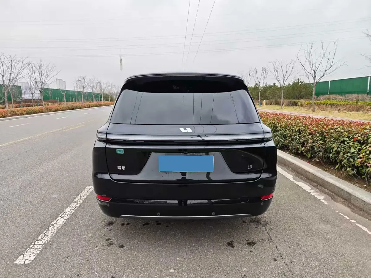 2023 Li L9 Range Extended 154HP REEV 42.6KWH,autocango,china used car exporter,china ev exporter,chinese used car exporter,chinese used ev exporter