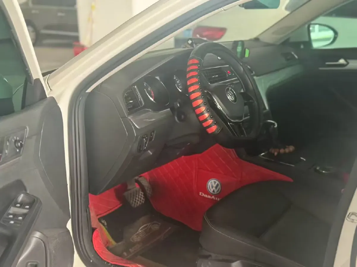 2018 Volkswagen Lamando 1.4T 131HP L4 7DCT,autocango,china used car exporter,china ev exporter,chinese used car exporter,chinese used ev exporter