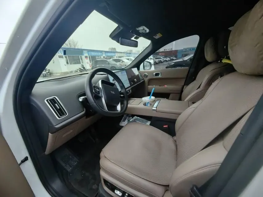 2025 Li L9 Range Extended 154HP REEV,autocango,china used car exporter,china ev exporter,chinese used car exporter,chinese used ev exporter