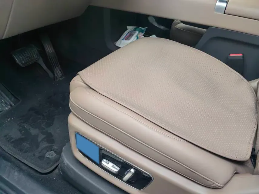 2025 Li L9 Range Extended 154HP REEV,autocango,china used car exporter,china ev exporter,chinese used car exporter,chinese used ev exporter