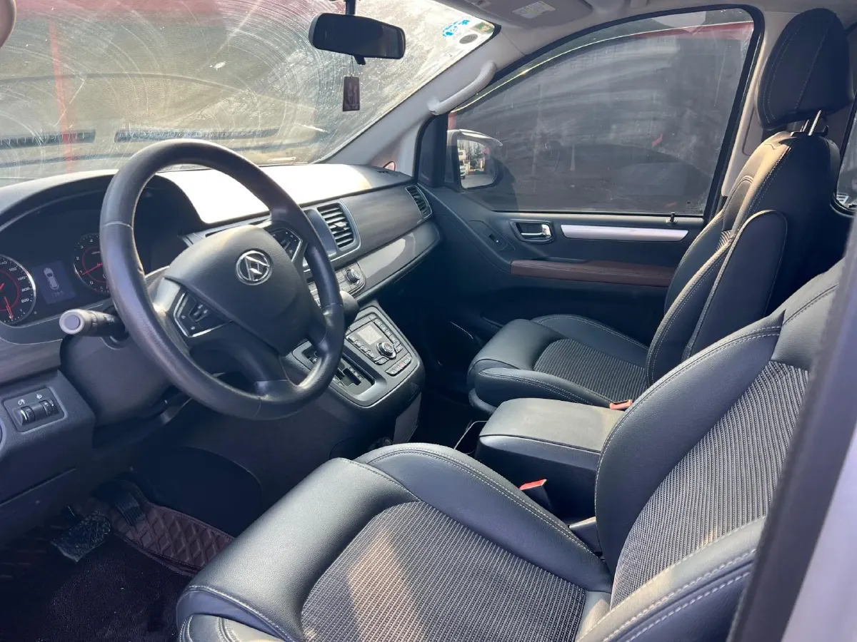 2016 MAXUS G10 2.0T 224HP L4 6AT,autocango,china used car exporter,china ev exporter,chinese used car exporter,chinese used ev exporter