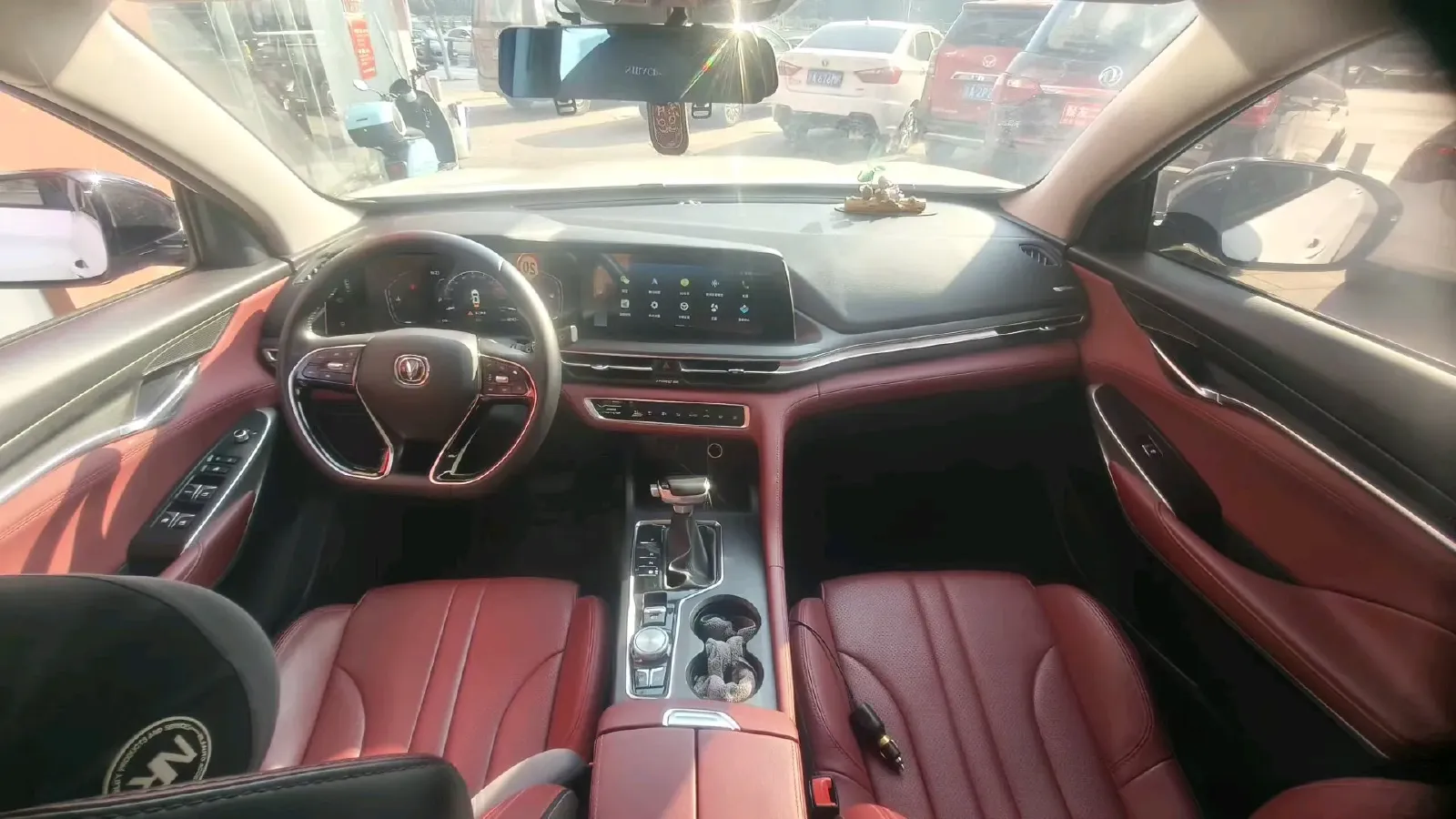 2021 ChangAn CS75 Plus 1.5T 178HP L4 6AT,autocango,china used car exporter,china ev exporter,chinese used car exporter,chinese used ev exporter