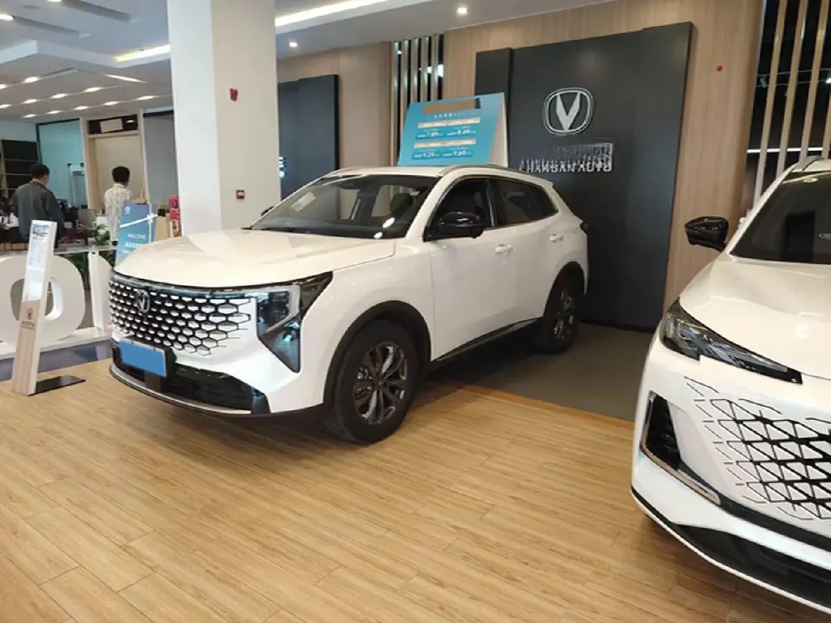 2026 ChangAn CS55 Plus 1.5T 192HP L4 7DCT,autocango,china used car exporter,china ev exporter,chinese used car exporter,chinese used ev exporter