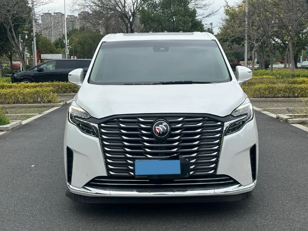 2023 Buick GL8 2.0T 237HP L4 9AT,autocango,china used car exporter,china ev exporter,chinese used car exporter,chinese used ev exporter