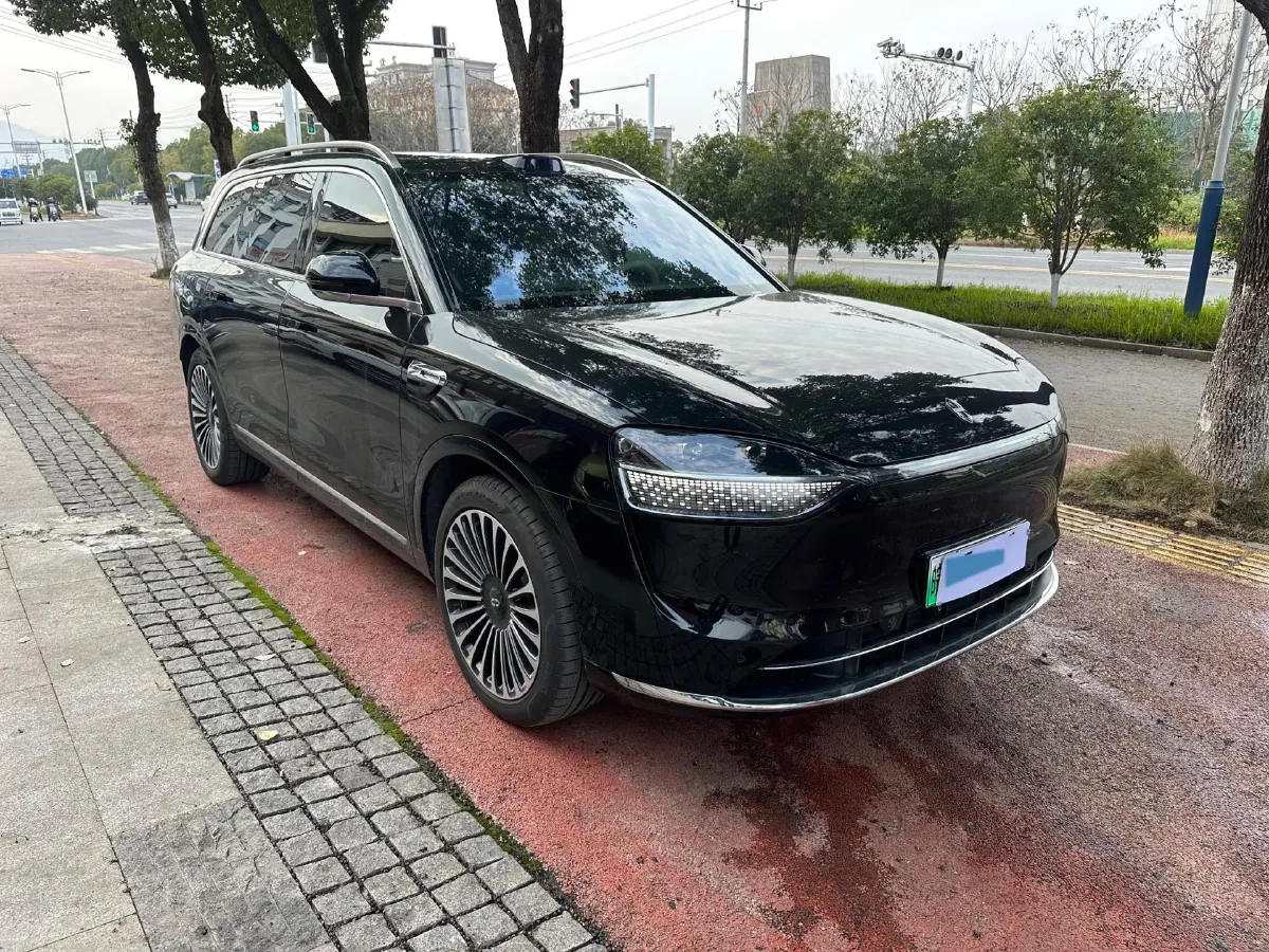 2025 AITO AITO M9 REEV 160HP REEV 52KWH,autocango,china used car exporter,china ev exporter,chinese used car exporter,chinese used ev exporter