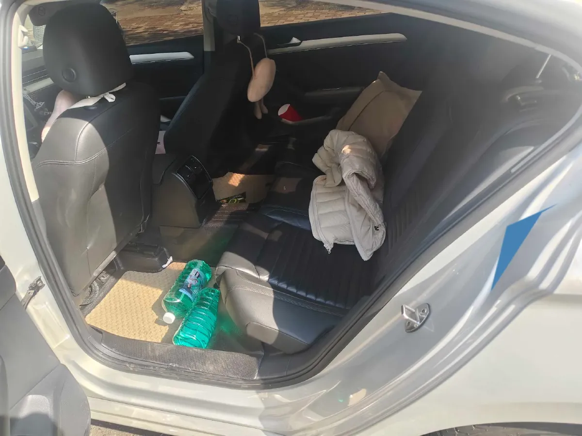 2019 Citroen C6 1.6T 170HP L4 6AT,autocango,china used car exporter,china ev exporter,chinese used car exporter,chinese used ev exporter