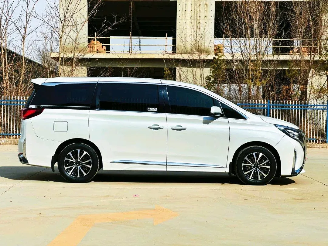 2023 GAC Trumpchi M8 2.0T 252HP L4 8AT,autocango,china used car exporter,china ev exporter,chinese used car exporter,chinese used ev exporter