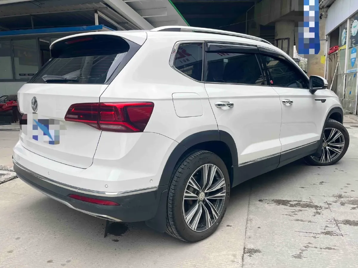 2019 Jeep Compass 1.3T 173HP L4 9AT,autocango,china used car exporter,china ev exporter,chinese used car exporter,chinese used ev exporter