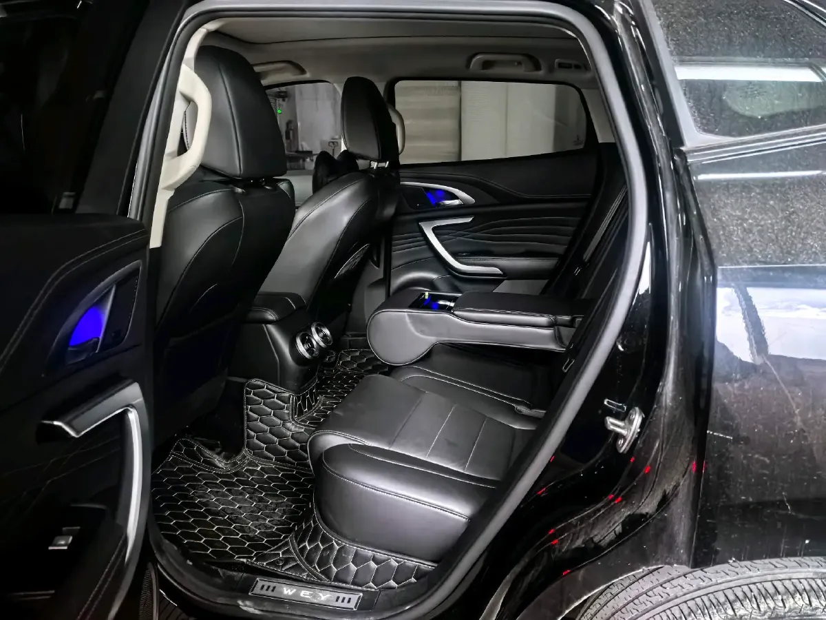 2021 WEY VV7 2.0T 227HP L4 7DCT,autocango,china used car exporter,china ev exporter,chinese used car exporter,chinese used ev exporter