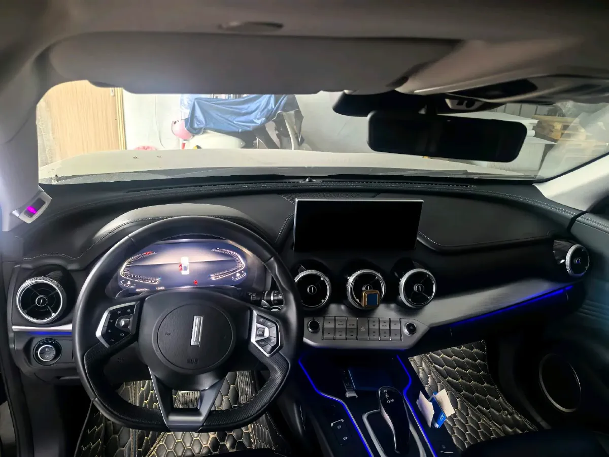 2021 WEY VV7 2.0T 227HP L4 7DCT,autocango,china used car exporter,china ev exporter,chinese used car exporter,chinese used ev exporter