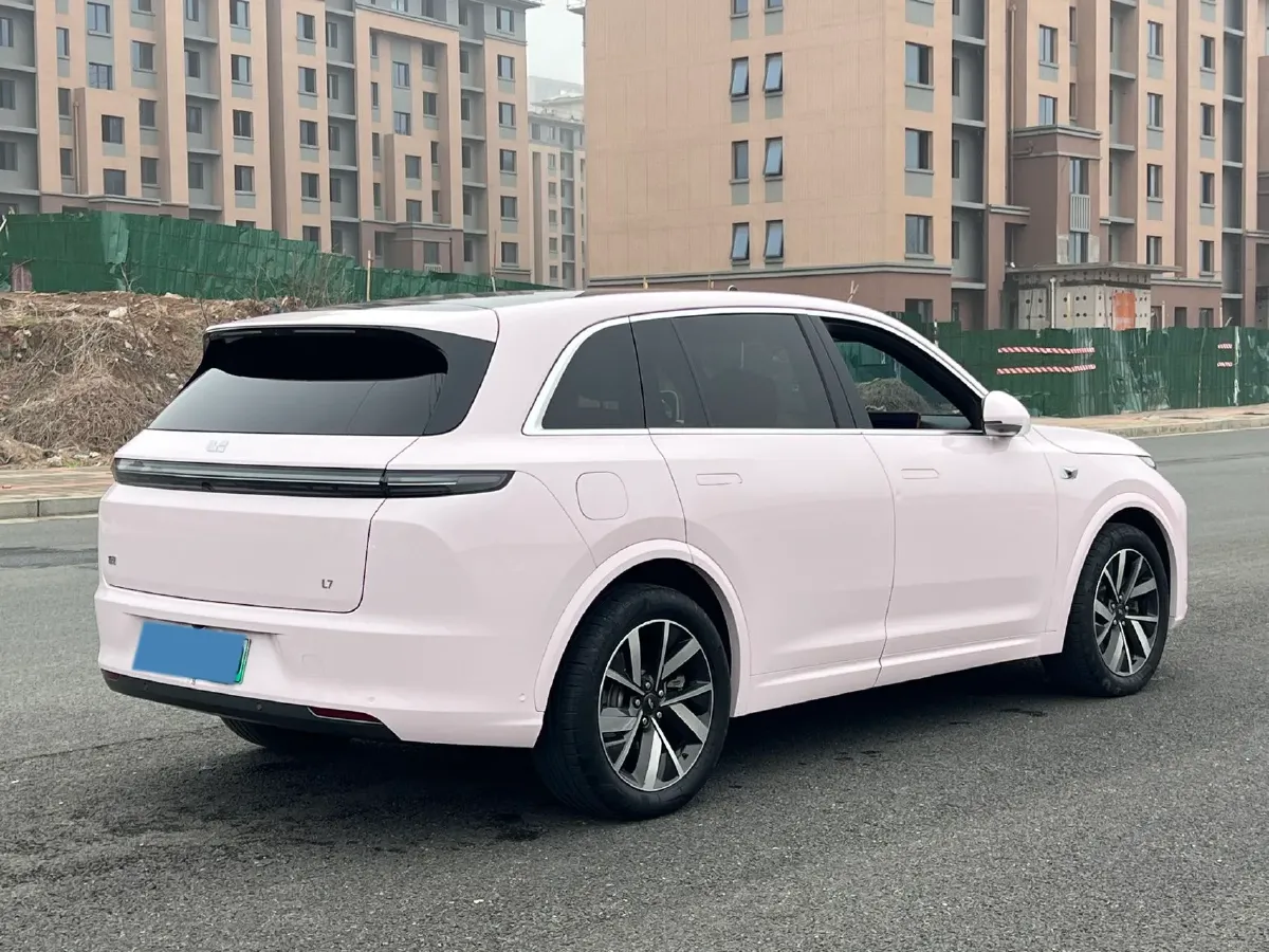 2023 Li L7 Range Extended 154HP REEV 40.9KWH,autocango,china used car exporter,china ev exporter,chinese used car exporter,chinese used ev exporter