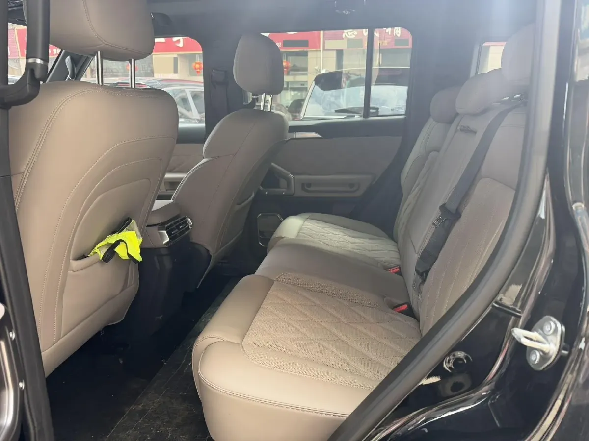 2026 Jetour ShanHai TravellerC-DM 1.5T 156HP L4 3DHT PHEV,autocango,china used car exporter,china ev exporter,chinese used car exporter,chinese used ev exporter