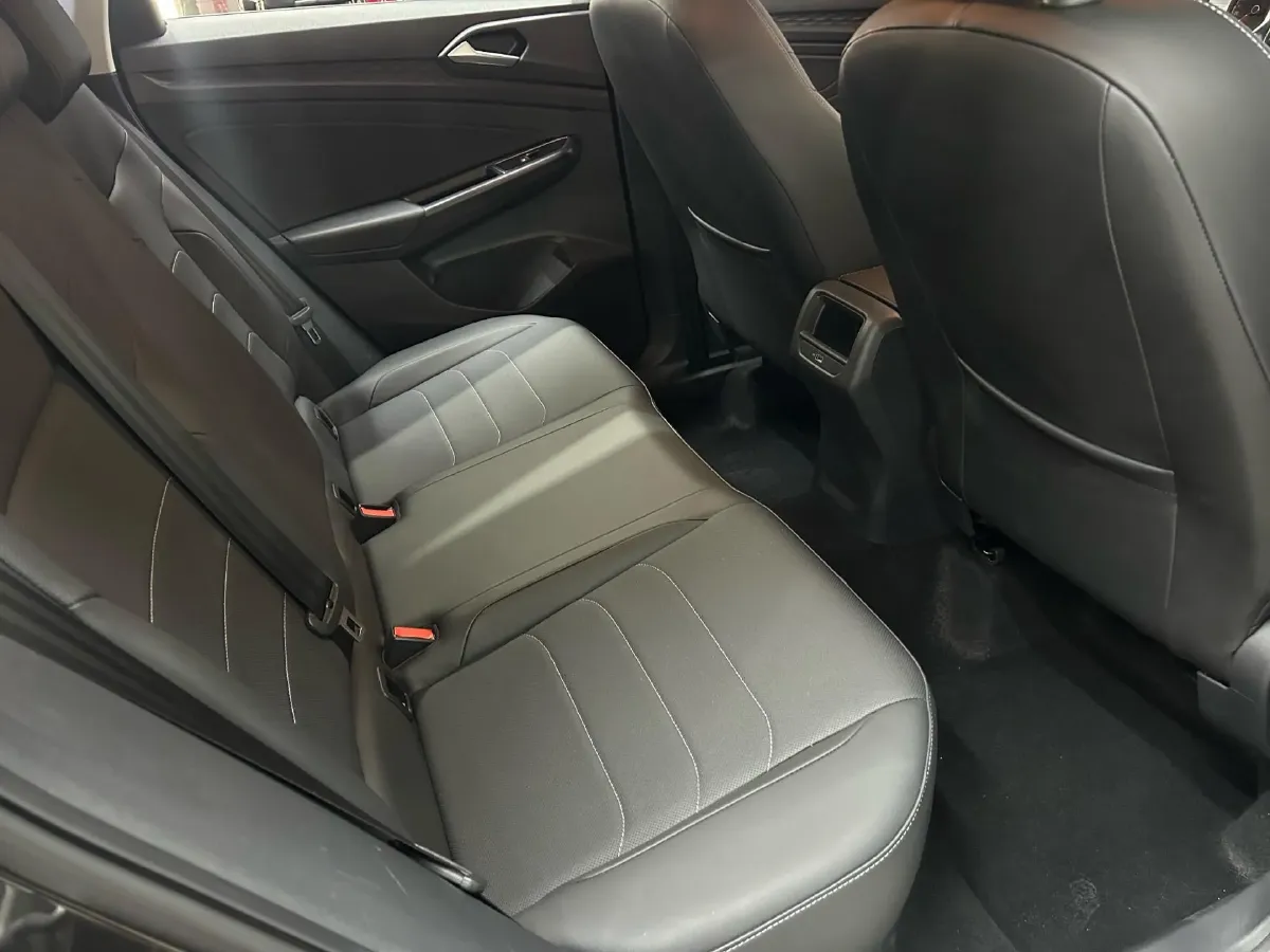 2019 Jetta VS5 1.4T 150HP L4 6AT,autocango,china used car exporter,china ev exporter,chinese used car exporter,chinese used ev exporter