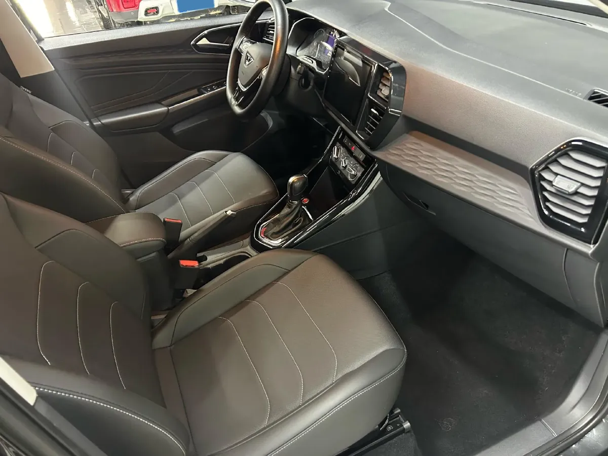 2019 Jetta VS5 1.4T 150HP L4 6AT,autocango,china used car exporter,china ev exporter,chinese used car exporter,chinese used ev exporter