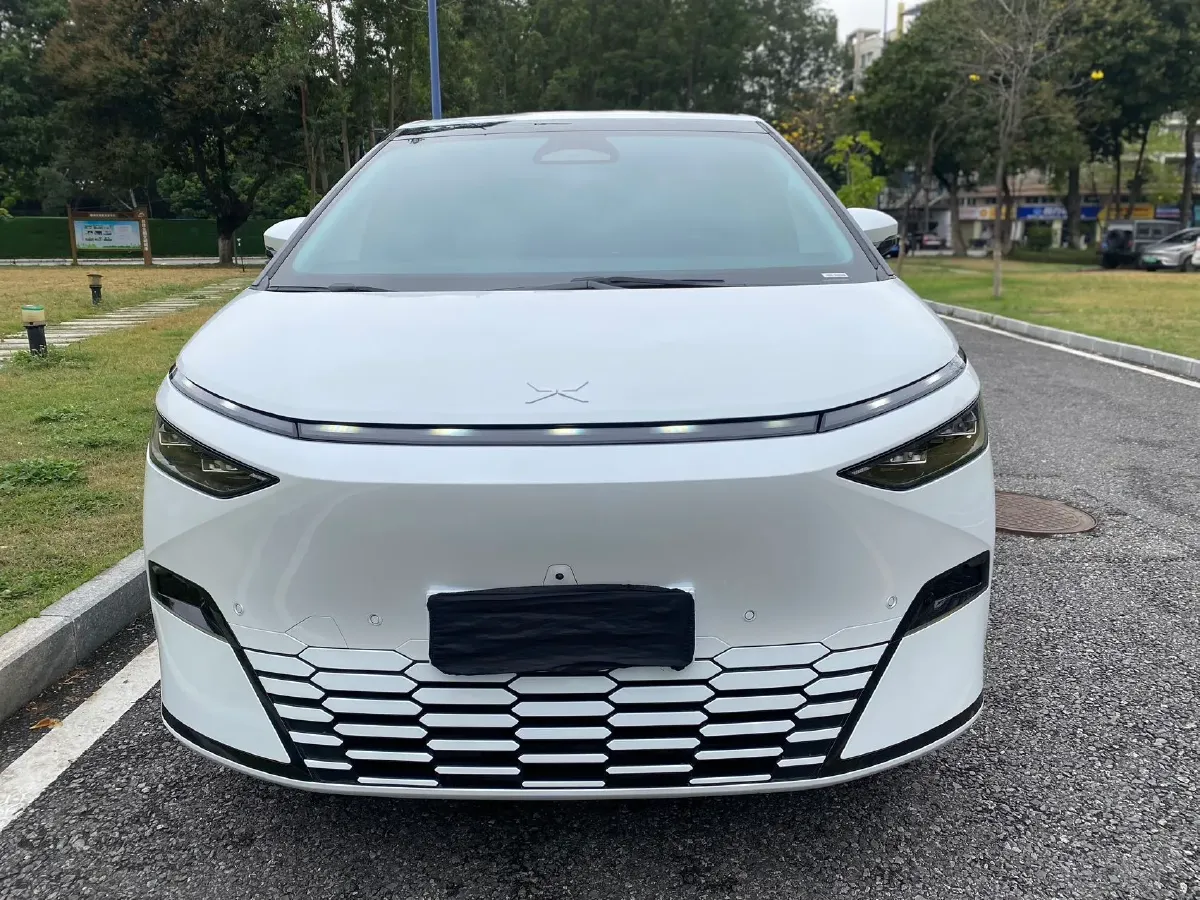 2024 Xpeng X9 BEV 101.5KWH,autocango,china used car exporter,china ev exporter,chinese used car exporter,chinese used ev exporter