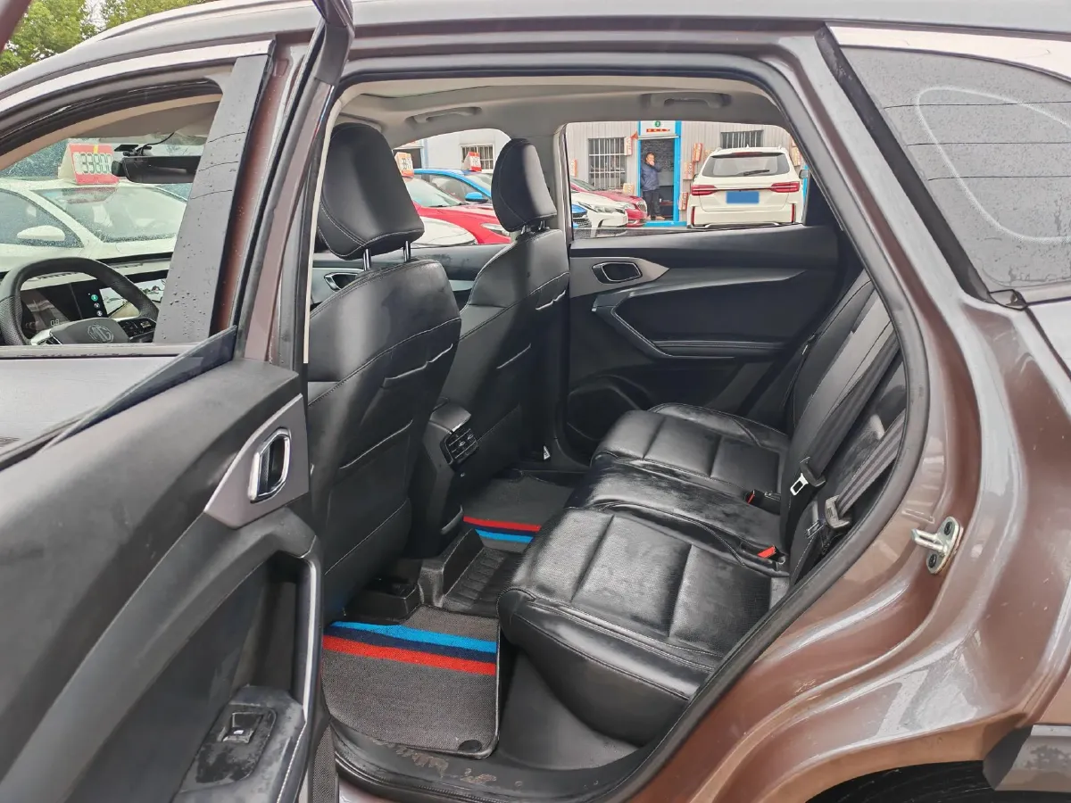 2022 MG ONE 1.5T 181HP L4 CVT,autocango,china used car exporter,china ev exporter,chinese used car exporter,chinese used ev exporter