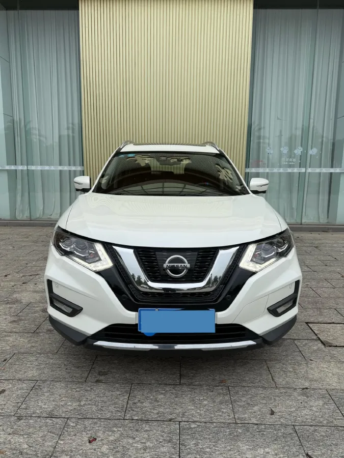2020 Nissan X-Trail 2.5L 186HP L4 CVT,autocango,china used car exporter,china ev exporter,chinese used car exporter,chinese used ev exporter