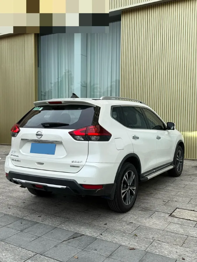 2020 Nissan X-Trail 2.5L 186HP L4 CVT,autocango,china used car exporter,china ev exporter,chinese used car exporter,chinese used ev exporter